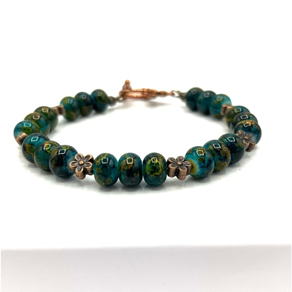 HAND CRAFTED Peacock Green Porcelain Beaded Bracelet with Copper - Picture 4 of 5